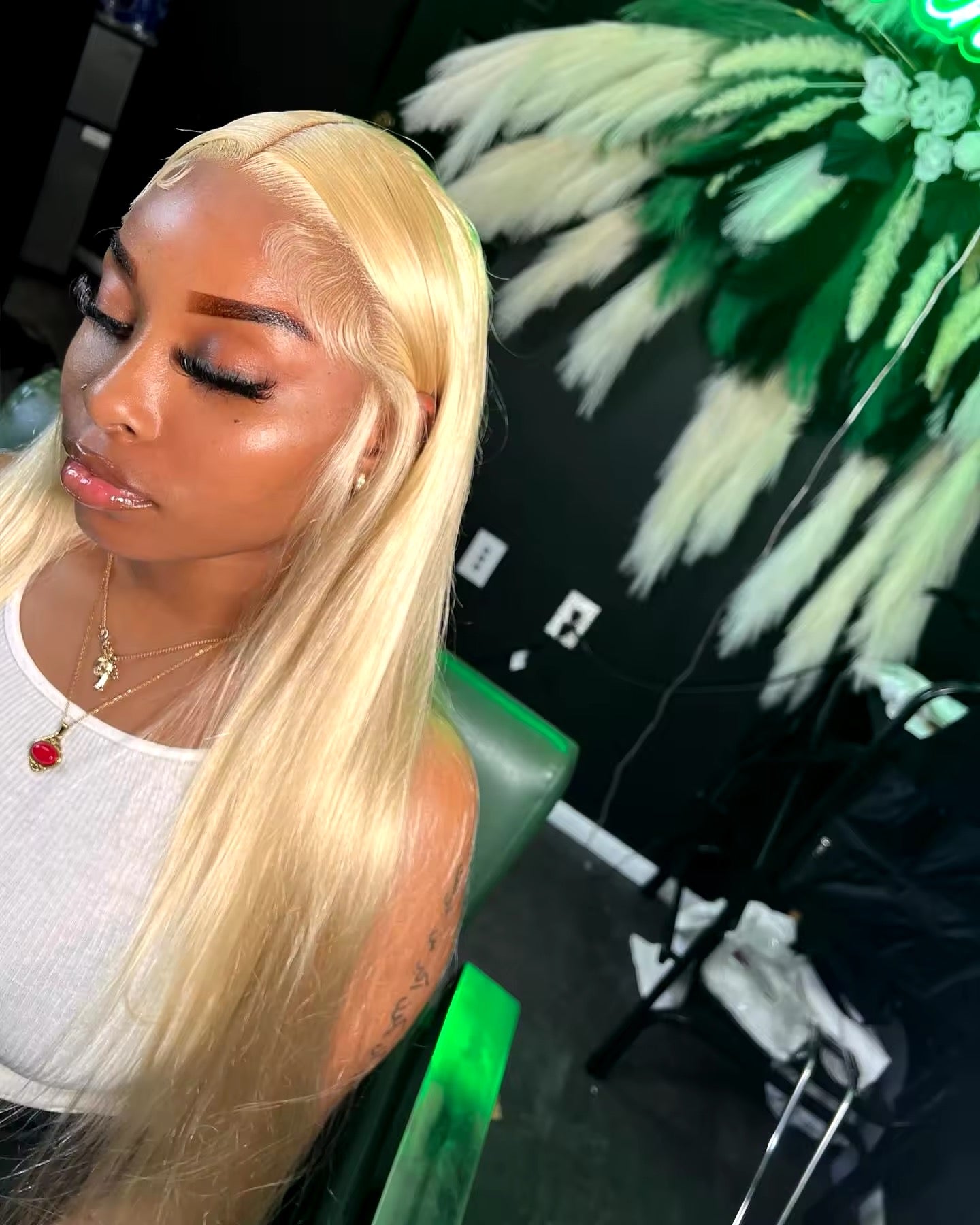 613 HD Straight Frontal Wig